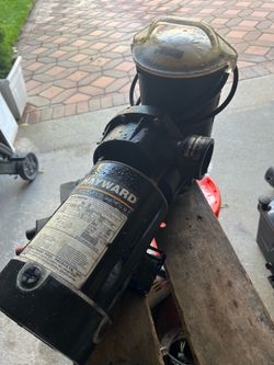 Hayward Power Flo LX ABOVE GROUND POOL PUMP WITH A 1 hp Hayward motor