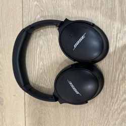 BOSE Quiet Comfort 45 QC45 Wireless Headphones for PARTS/REPAIR