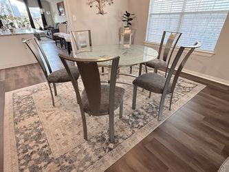 High quality dining table and 6 chairs,