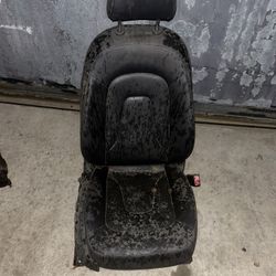 2013-2016 Audi A4 OEM Passenger Front Seat Black Leather 