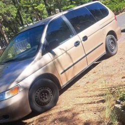 2000 Honda Odyssey