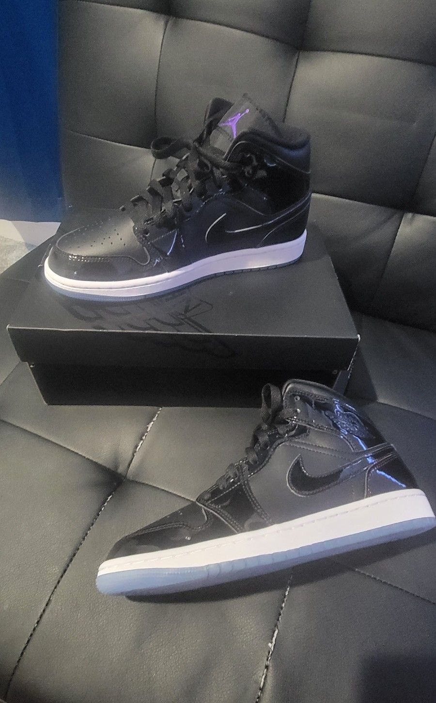 air jordan 1 mid se black/dark concord white