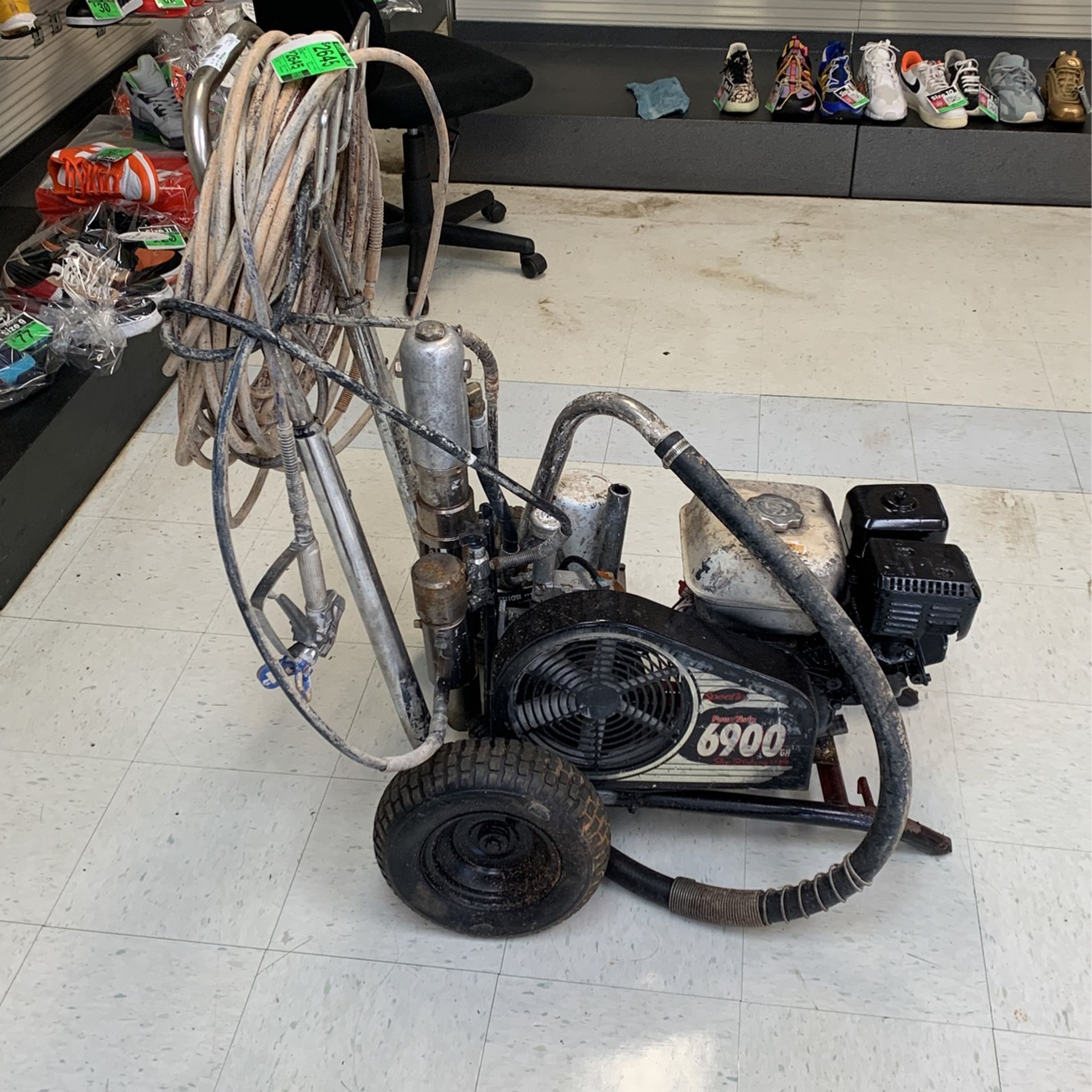 Speeflo Power Twin 6900 GH Gas Paint Sprayer 1400 Today And Tomorrow Only