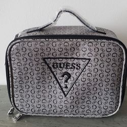 Guess Toiletry Bag