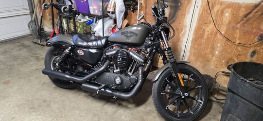 2018 Iron 883