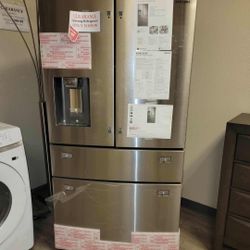 New Samsung Refrigerator 
