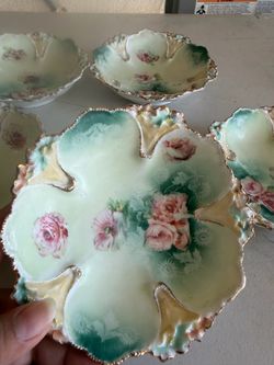 R.S. Prussia flower plates