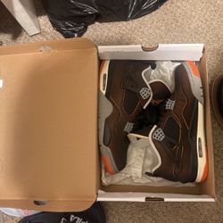 Jordans 4s Retro SE