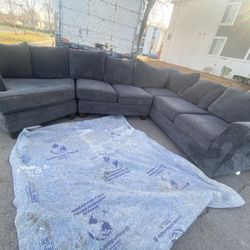LARGE 3 Piece Dark Grey Sectional 