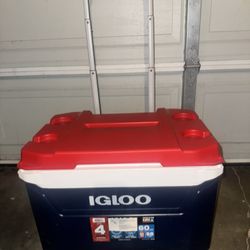 Sunset 60 Roller Igloo Cooler 