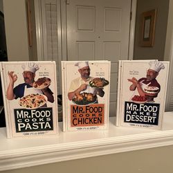 Recipe Books.     Set of Three Mr. Food Cooks Recipe Books