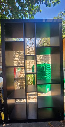 Bookshelf   W35 x L15 x H59 ( FREE )
