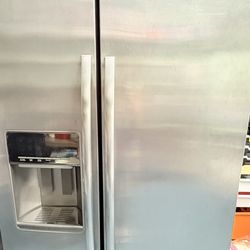 Whirlpool Side by Side Refrigerator – As Is