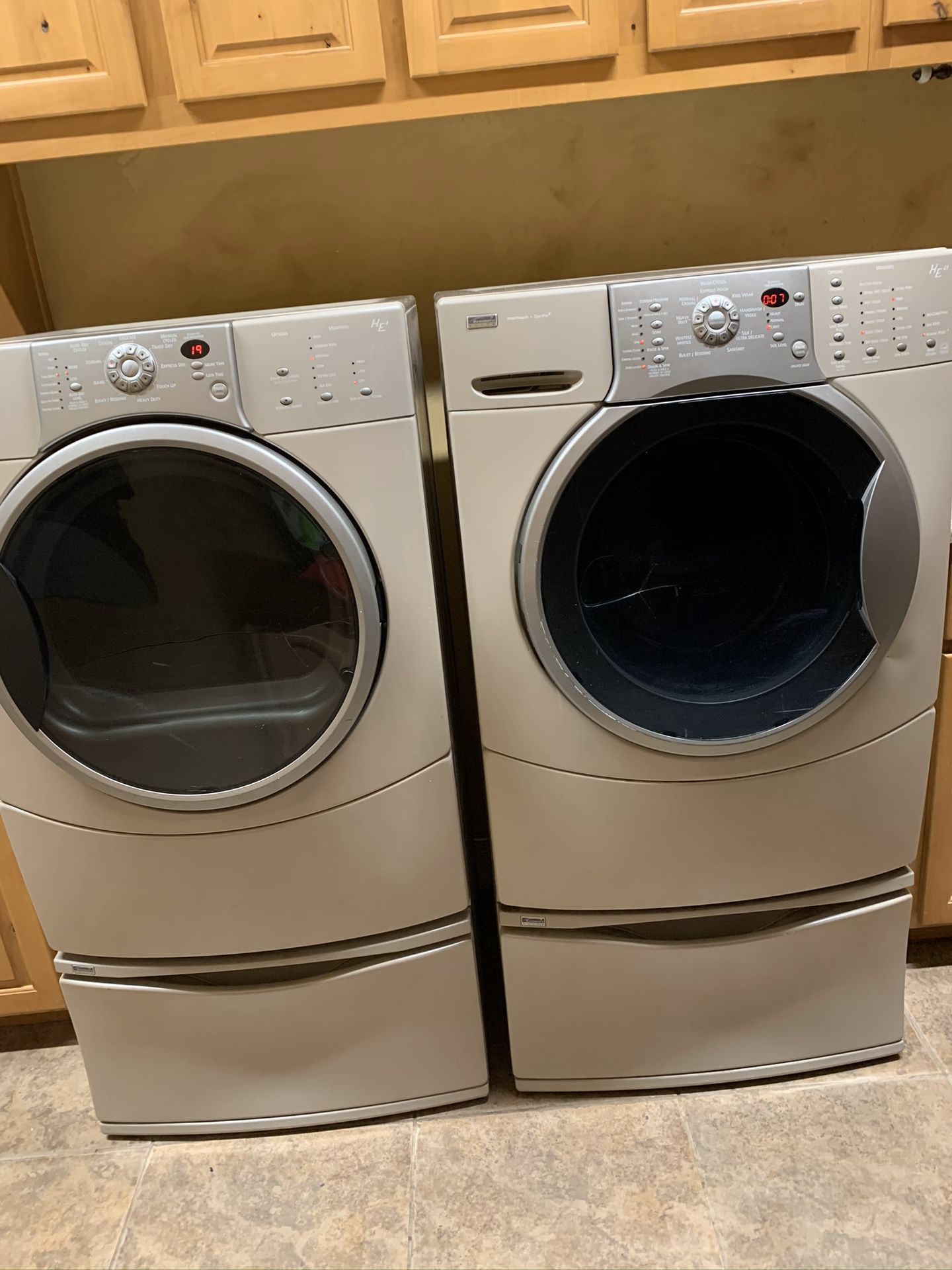 Kenmore elite washer and gas dryer