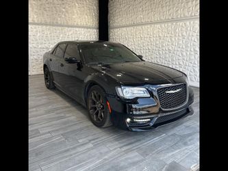 2018 Chrysler 300