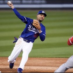 New Dodgers Jersey Betts LA 