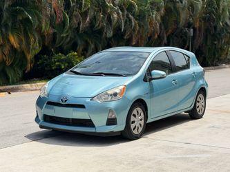 2013 Toyota Prius C