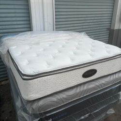 Queen Size Mattress And Box Spring 