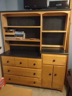 Dresser with Hutch/Changing Table, Crib and Cradle Set