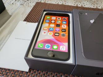 Apple iPhone 8 64GB Factory Unlocked ATT, Tmobile, Verizon, Sprint, Metro