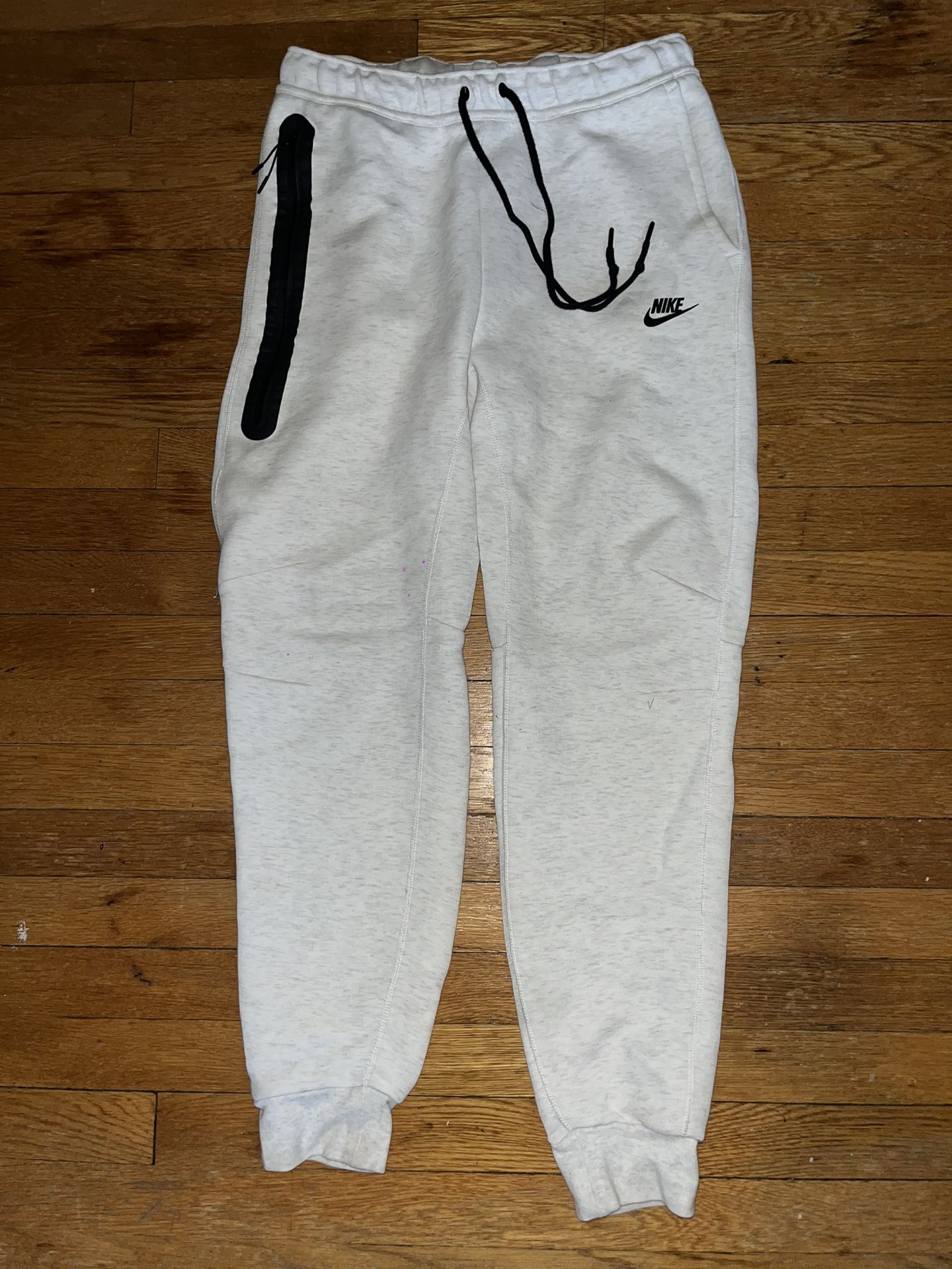 Nike Tech Pants Size Medium 
