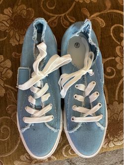 Woman Sport shoes for sale new