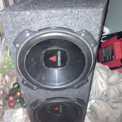 Kenwood Speaker Comes With Amp