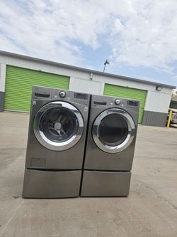 LG Front Load Washer and Dryer Set