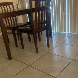 Kitchen Table 