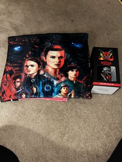 Stranger Things Throw Blanket, Mug & Socks Set 