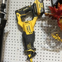 DEWALT DCS382 Variable Speed 20V Brushless Reciprocating Saw - battery included.  No charger, no blades. 