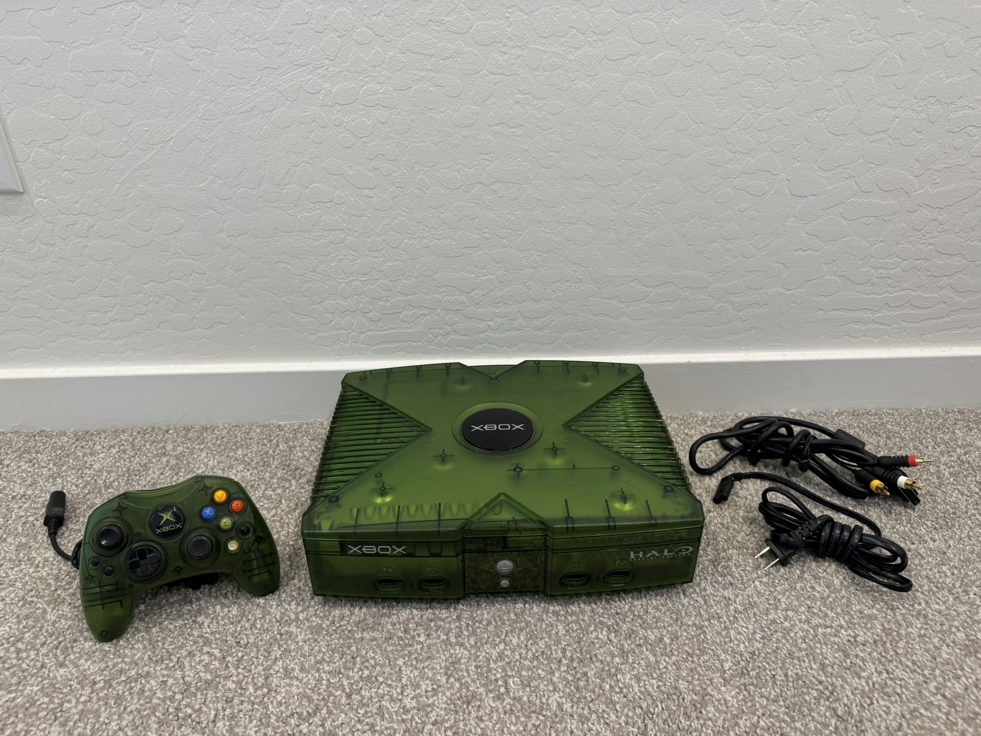 Microsoft Halo Xbox LOADED w/ Games!