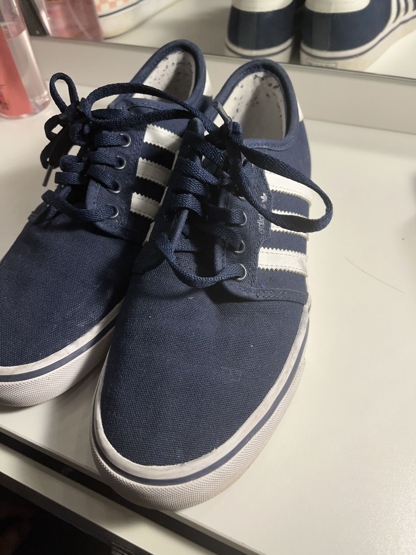 Size 5 Navy adidas