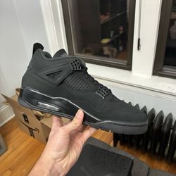 Jordan 4 Black Cat