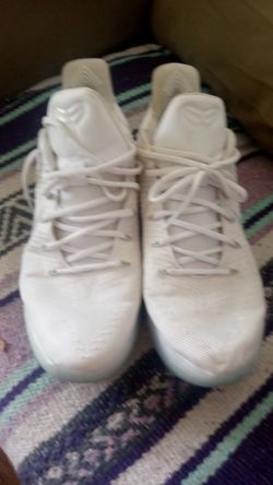 11.5 Pair Of Kobe's White N Chrome