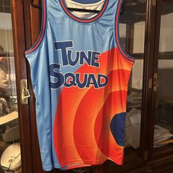 Tune Squad Lola Basketball Jersey Size 2X Asking $10 Pick Up In Norcross Ga
