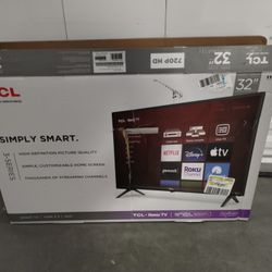 TCL 32 Class 720P HD LED Roku Smart TV 3 Series 32S331