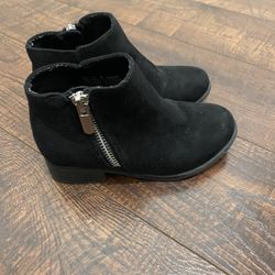 Toddler Girl Boots Size 9