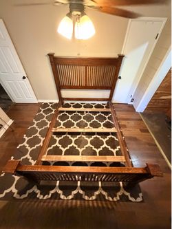 Wood queen bed frame