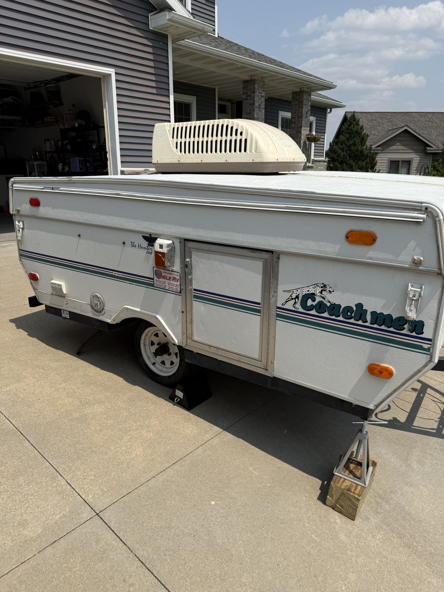 2000 Coachman Hunter 106