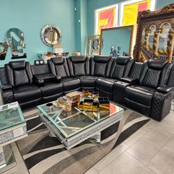 Modern Power Black Reclining Sectional Sofa With Reading Light