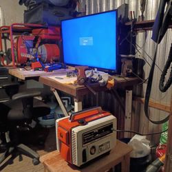 3 GeneratorsHonda Old School 400  Watts , 300 Watts And 3500 Watts 