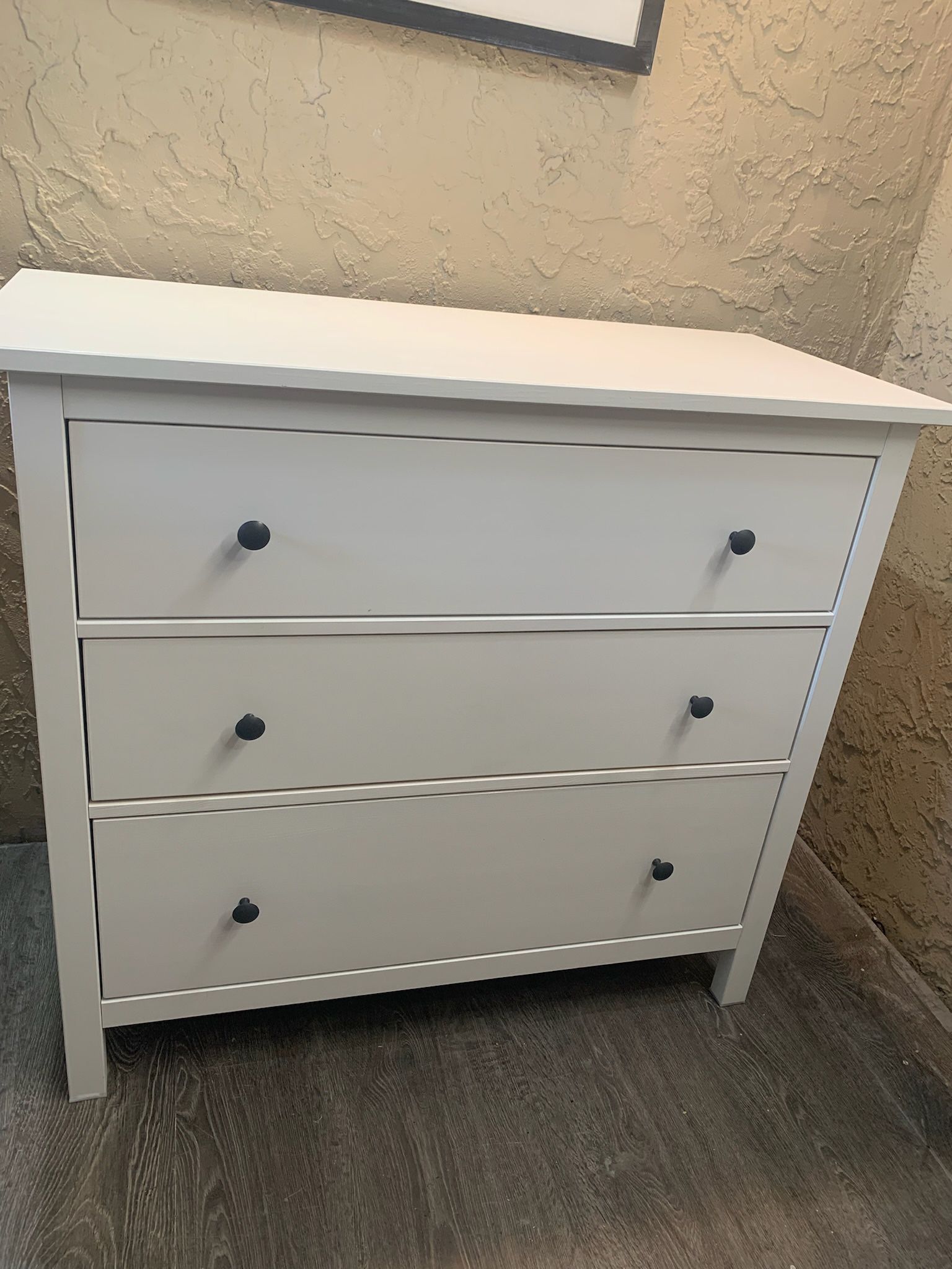 Ikea HEMNES  Solid Wood 3 drawer Dresser - Delivery Available For A Fee -See my other items 😄
