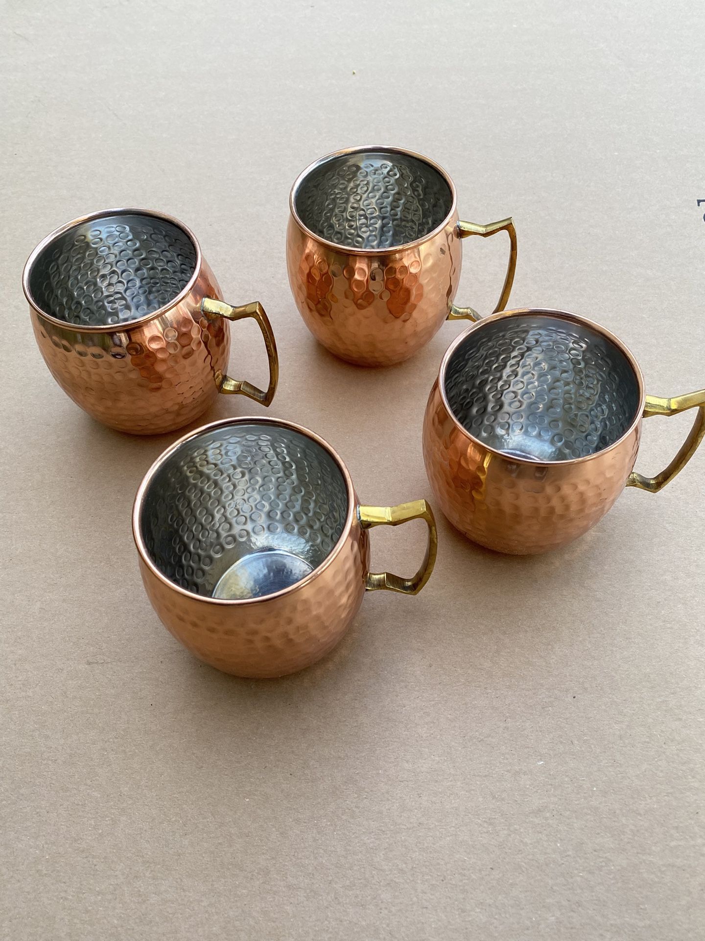 Set 4pz. Metal Mugs $11.oo located in Perris