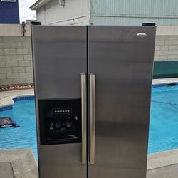 Whirlpool Refrigerator ❄️