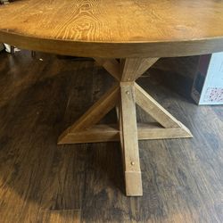 Gorgeous Farmhouse Table