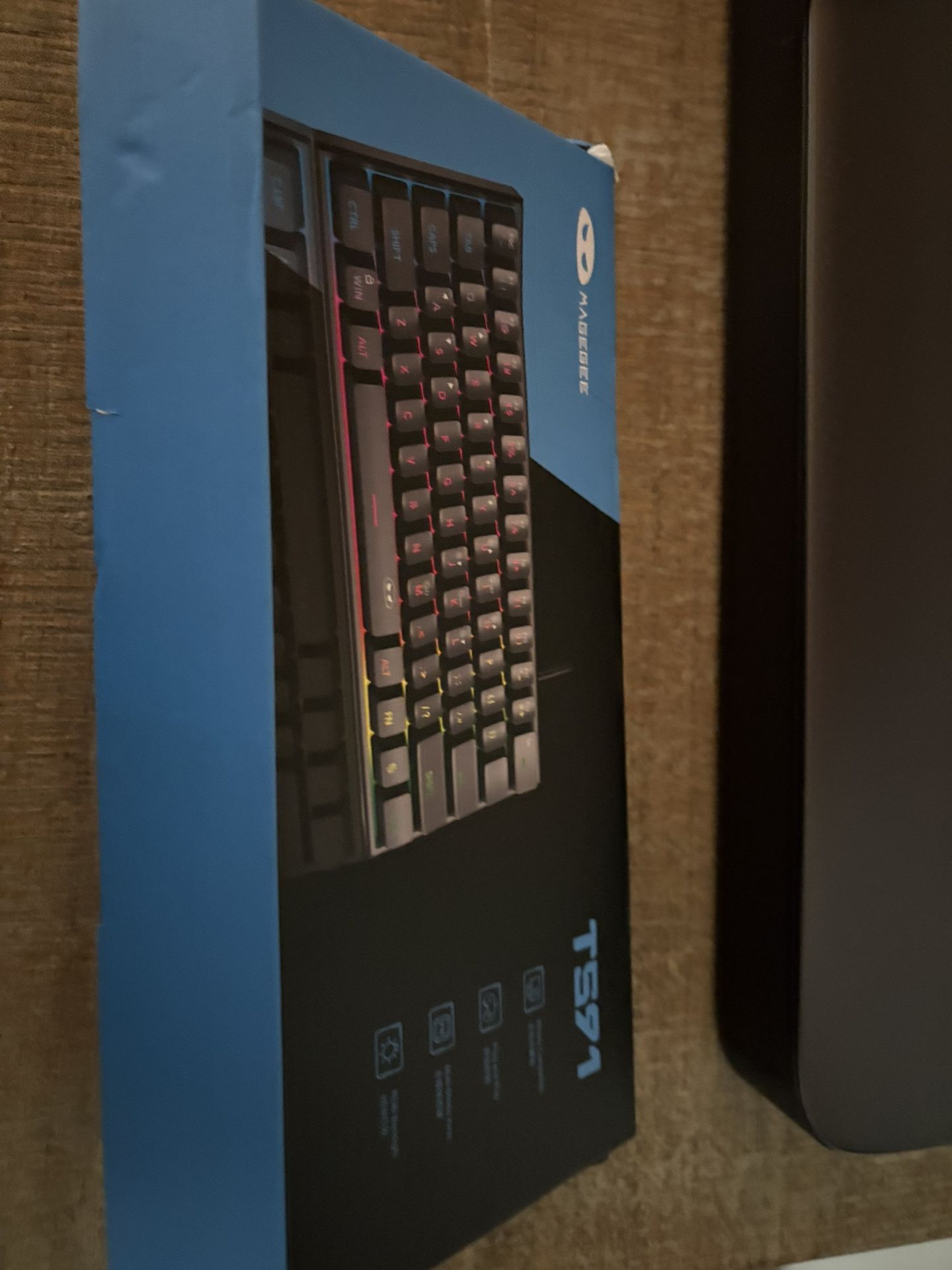 White Keyboard For Gaming And Office