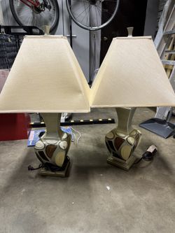 Used new Two lighting