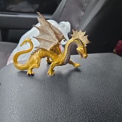 Safari Ltd. Golden Dragon 