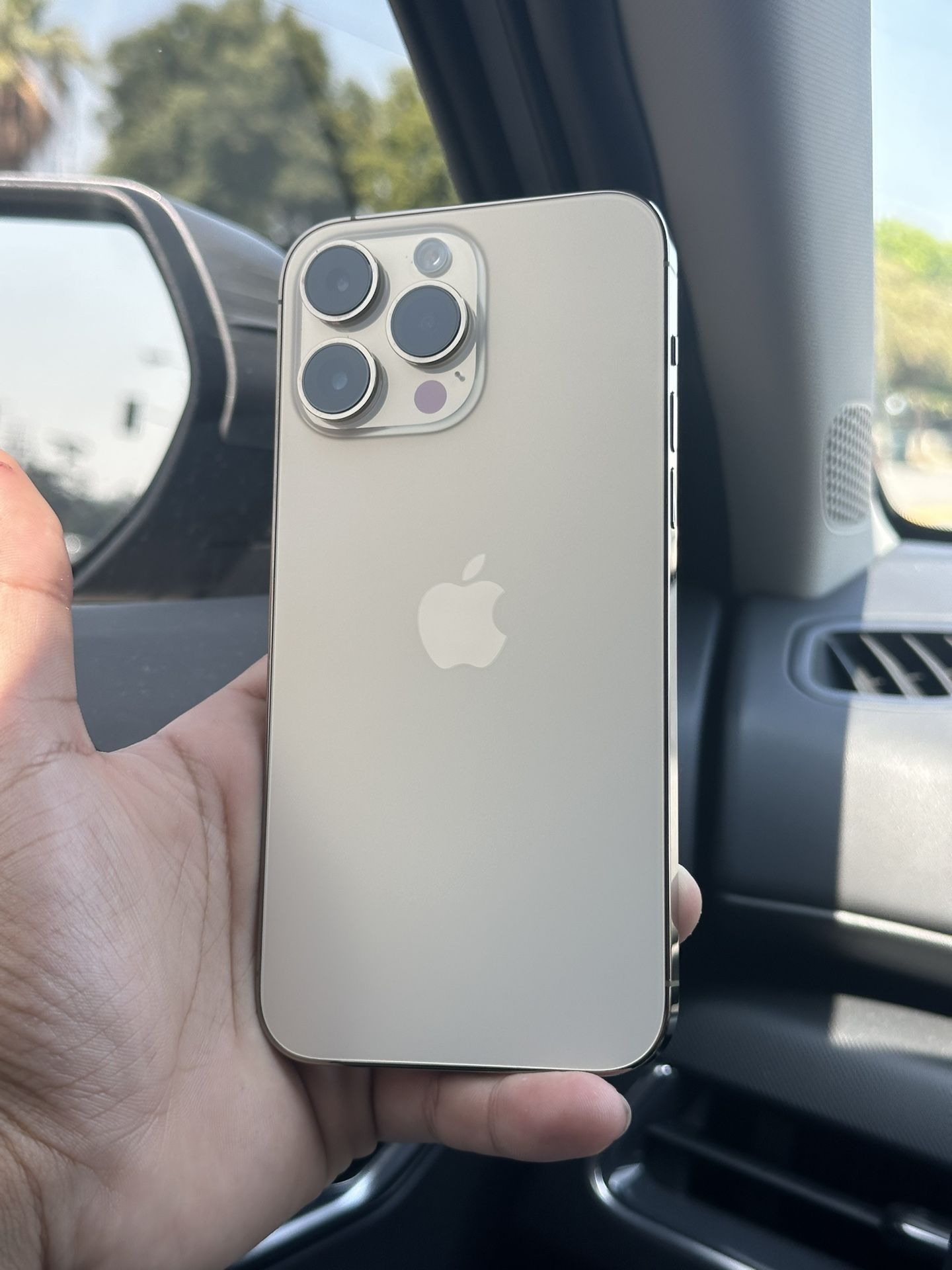iPhone 14 Pro Max 256GB - MINT Conditon Unlocked
